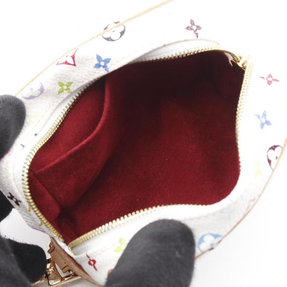 LOUIS VUITTON White Monogram Leather Pouch - Picture 4 of 10